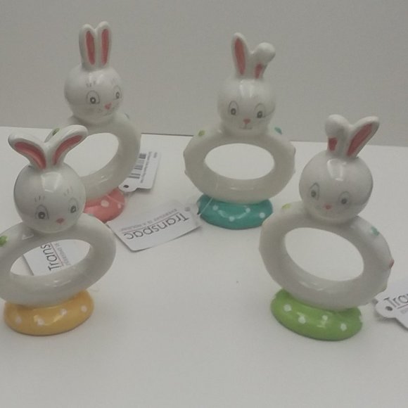 Johanna Parker Easter Dottie Napkin Rings - Set of 4 Napkin Rings - Picture 2 of 2